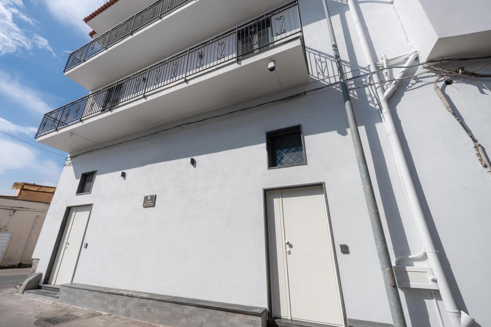 Maraf Rooms Torre Annunziata Bagian luar foto